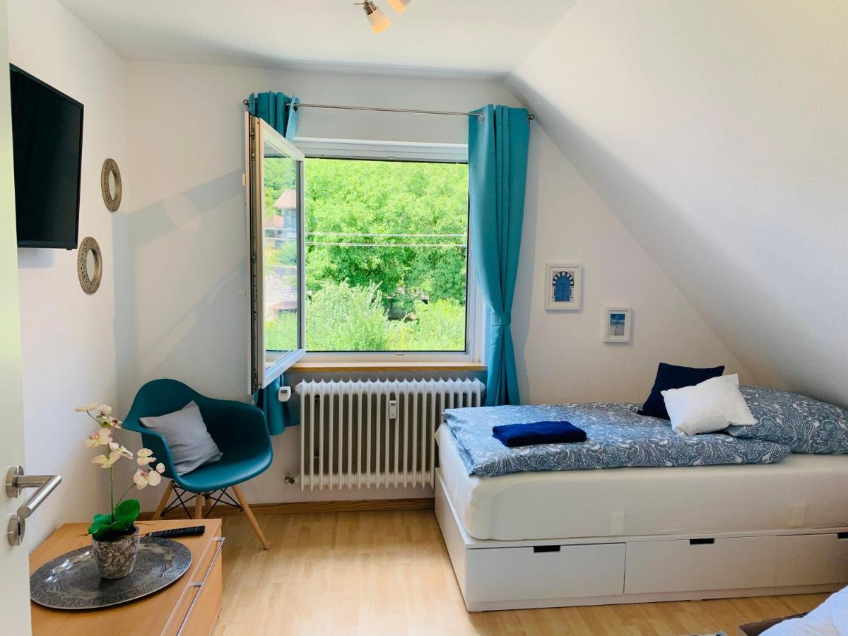 Ferienwohnung Liesel - Kuche, Bad, Wlan, 3 Schlafzimmer, Parkplatz Malterdingen ภายนอก รูปภาพ