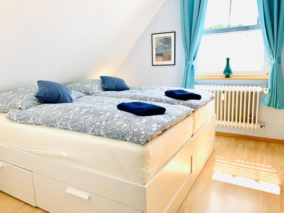 Ferienwohnung Liesel - Kuche, Bad, Wlan, 3 Schlafzimmer, Parkplatz Malterdingen ภายนอก รูปภาพ